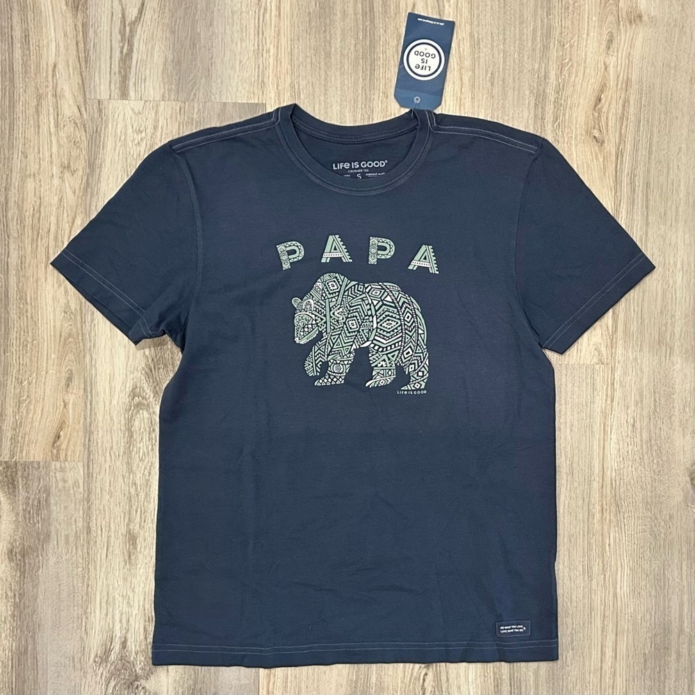 NWT Life is Good Papa Bear Graphic Crusher Tee T-Shirt Navy 100% Cotton Size S